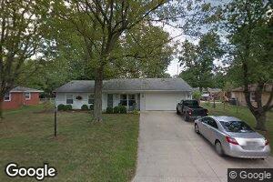 2204 N Colonial Ln, Muncie, IN 47304