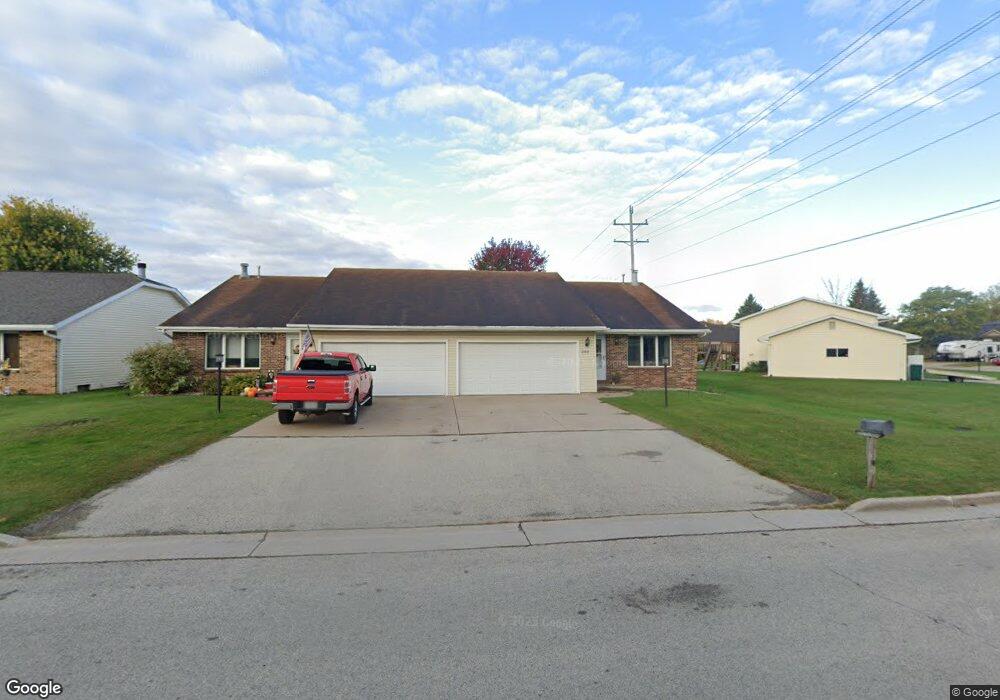 2419 N Cloudview Dr, Appleton, WI 54914 - photo 1