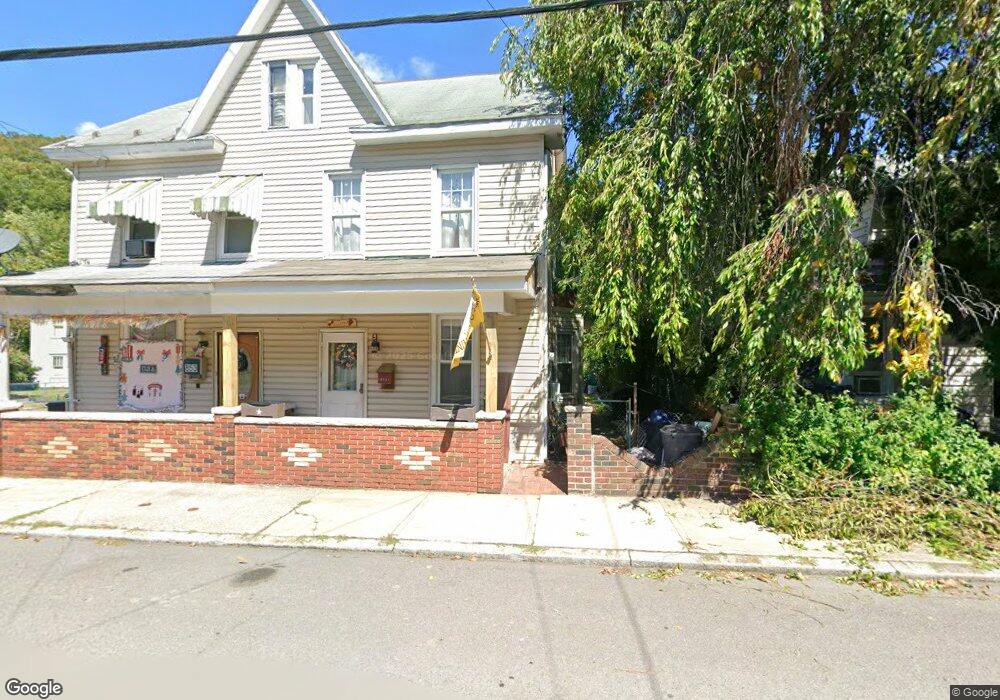 851 Center St, Coal Township, PA 17866 - photo 1