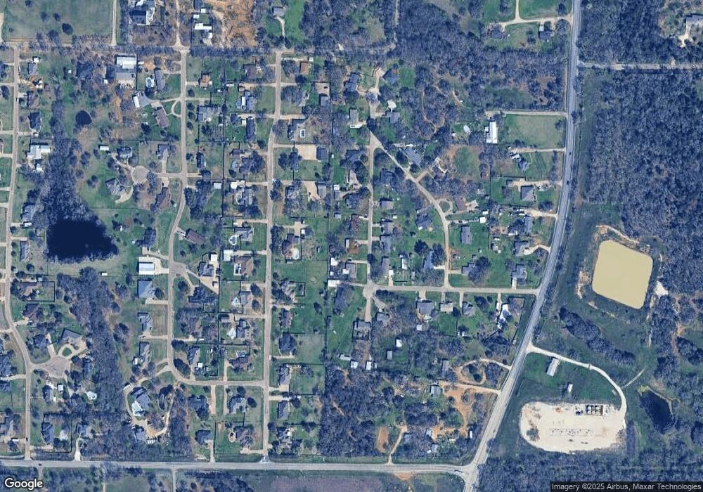 105 Oak Ridge Dr, Cleburne, TX 76031 - photo 1