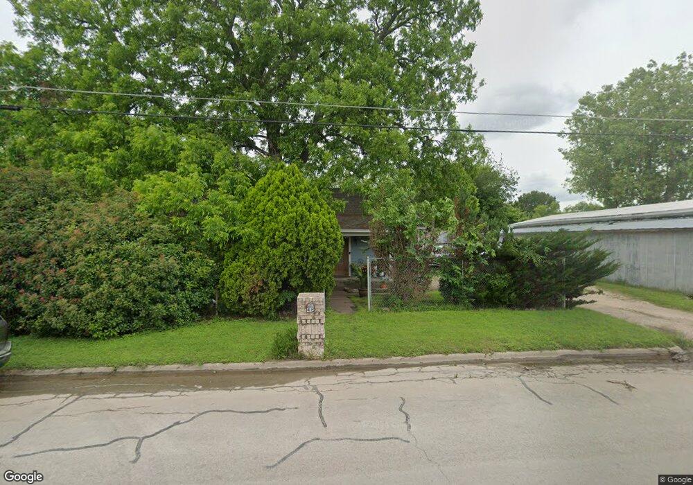 415 N Border St, Cleburne, TX 76031 - photo 1