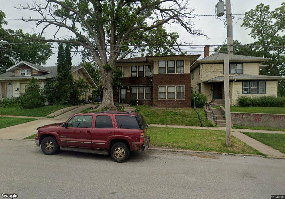 1103 Pershing Ave, Davenport, IA 52803 - photo 1