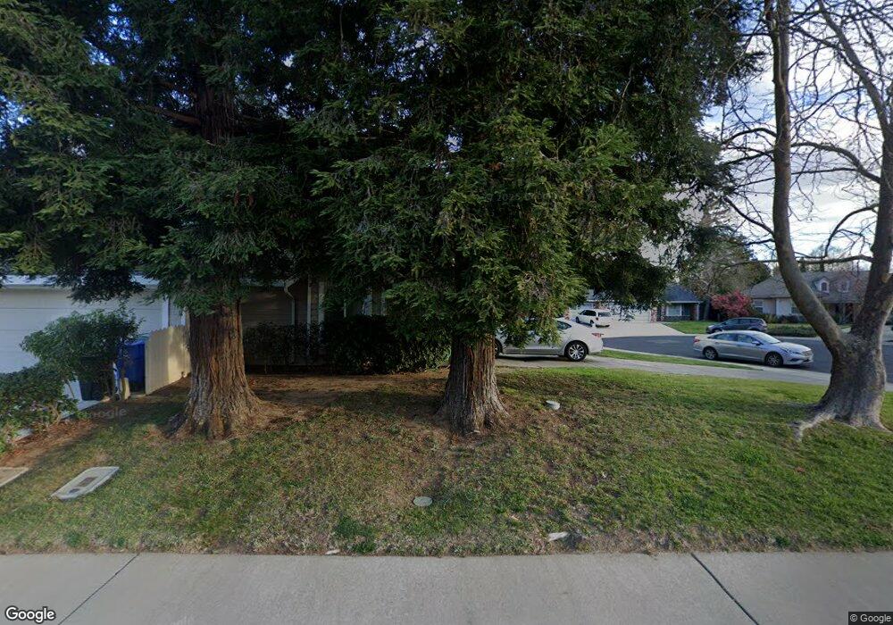 5813 Laguna Breeze Way, Elk Grove, CA 95758 - photo 1