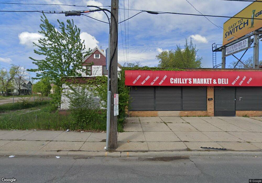 4102 E 131st St, Cleveland, OH 44105 - photo 1