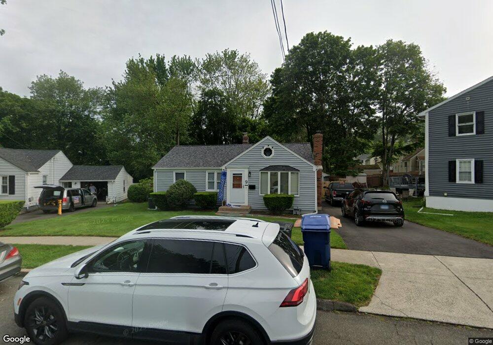 9 Cooper Rd, West Haven, CT 06516 - photo 1