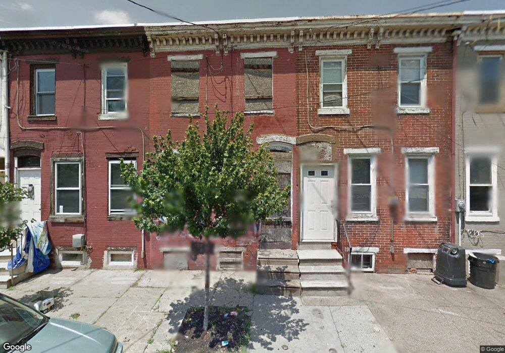 321 Sycamore St, Camden, NJ 08103 - photo 1