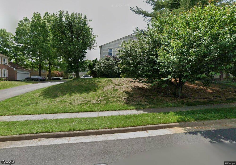 8209 Labbe Ln, Vienna, VA 22182 - photo 1