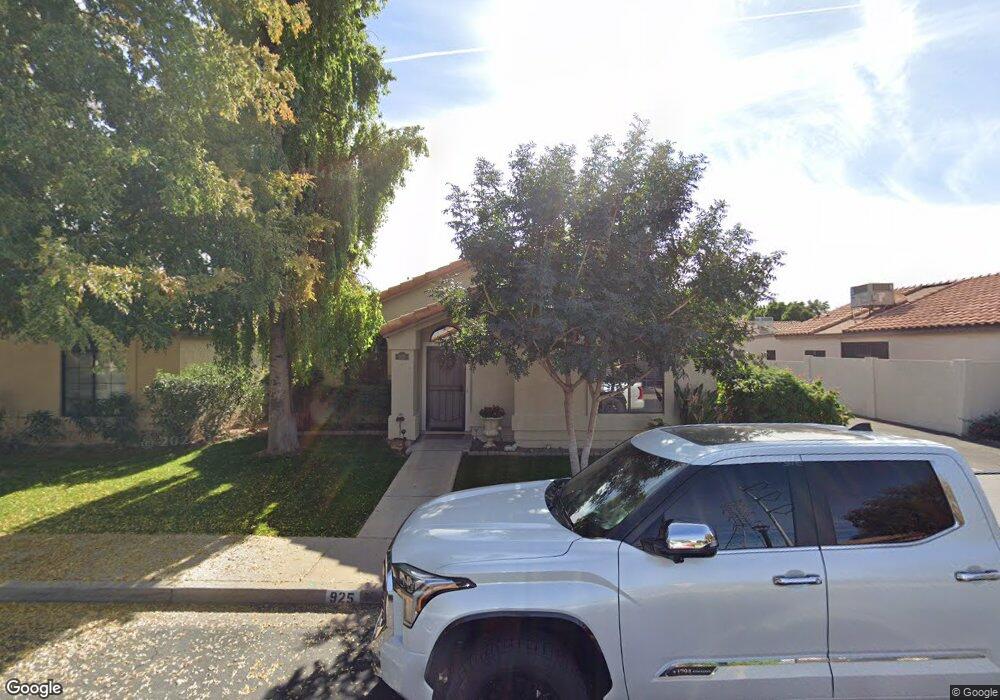 925 E Hearne Way, Gilbert, AZ 85234 - photo 1