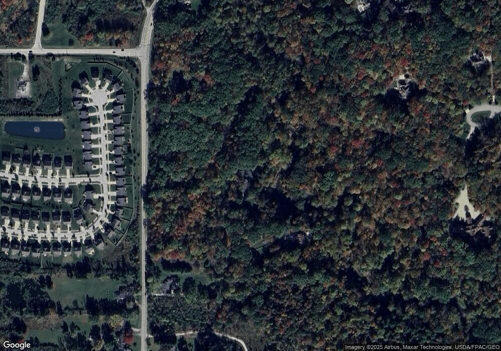 766 N Chillicothe Rd, Aurora, OH 44202 - photo 1