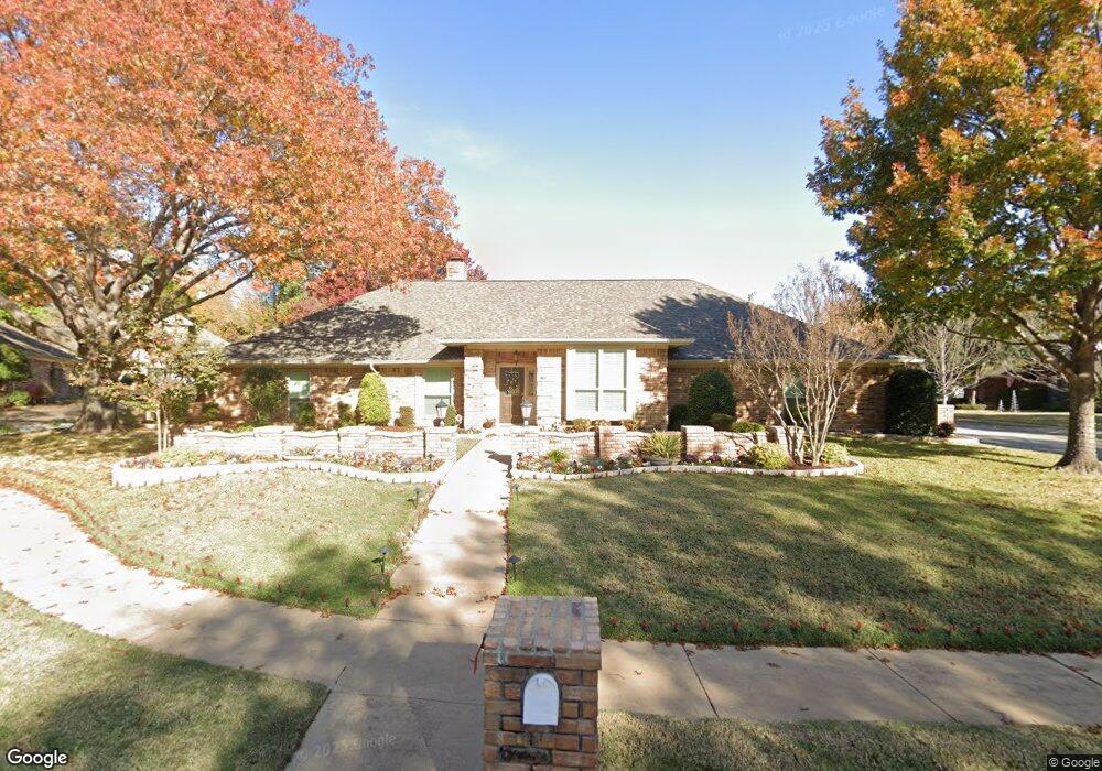 2005 Audubon Ct, Bedford, TX 76021 - photo 1