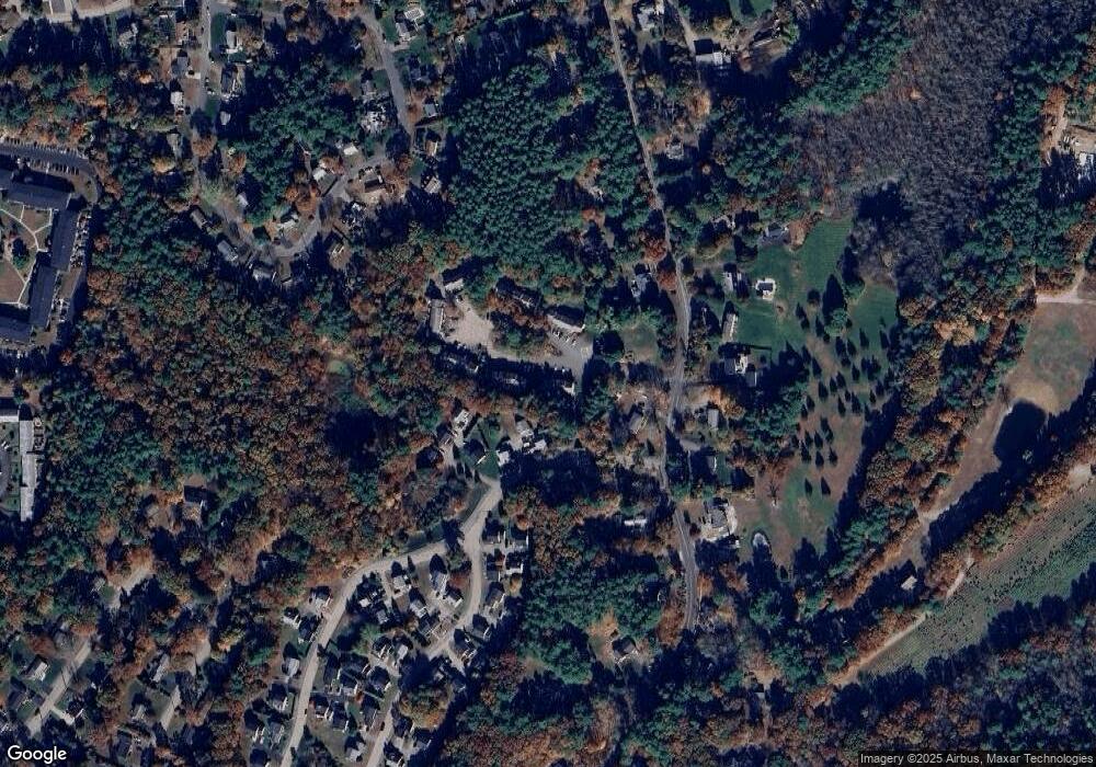 4 Pine View, Millis, MA 02054 - photo 1