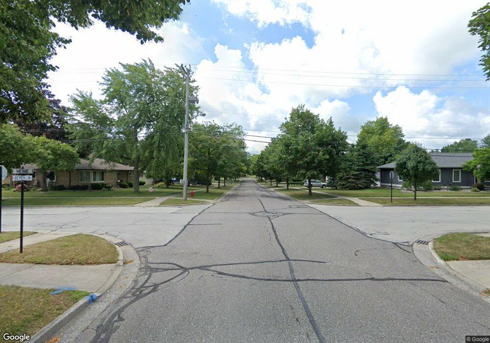 277 Beyerlein St, Frankenmuth, MI 48734 - photo 1