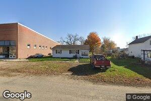613 3rd St, Garwin, IA 50632