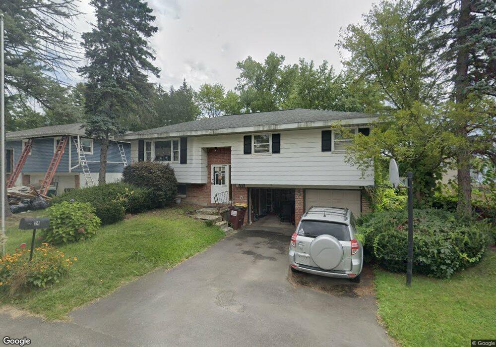 24 Chestnut Ct, Rensselaer, NY 12144 - photo 1