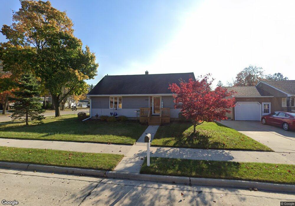 2109 41st St, Two Rivers, WI 54241 - photo 1