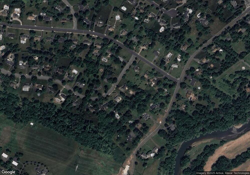 201 Grandview Dr, Branchburg, NJ 08853 - photo 1