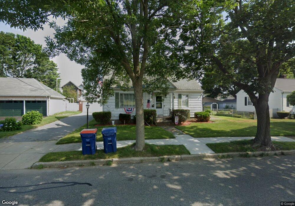 279 Grape St, New Bedford, MA 02740 - photo 1