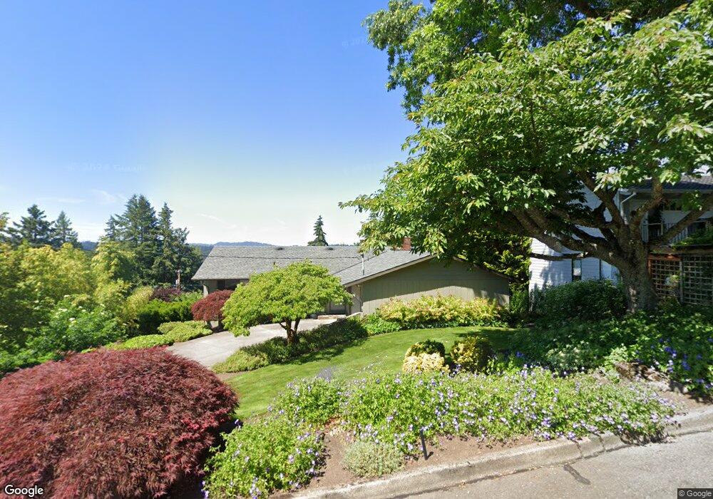 1531 Larch St, Lake Oswego, OR 97034 - photo 1