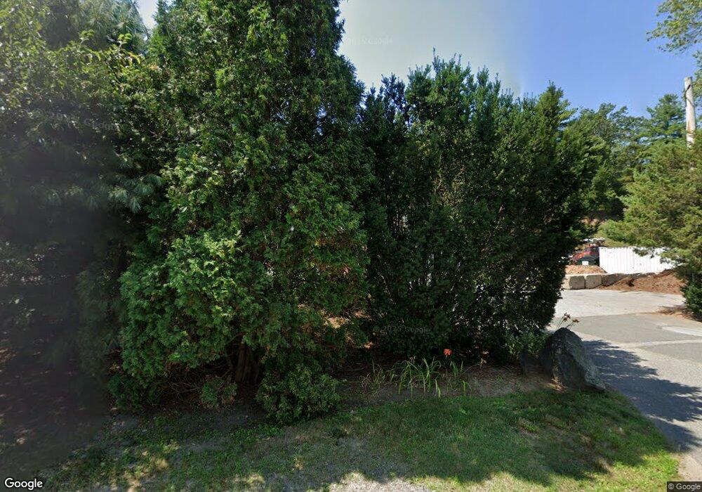 10 North Ave unit B, Weston, MA 02493 - photo 1