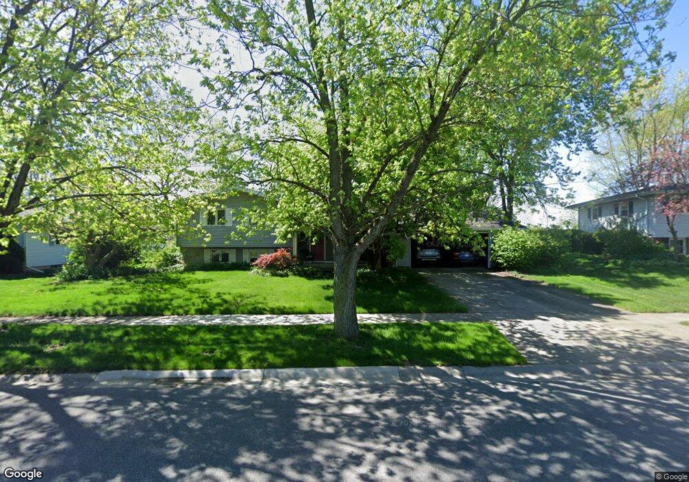 235 E Elizabeth Dr, Crown Point, IN 46307 - photo 1