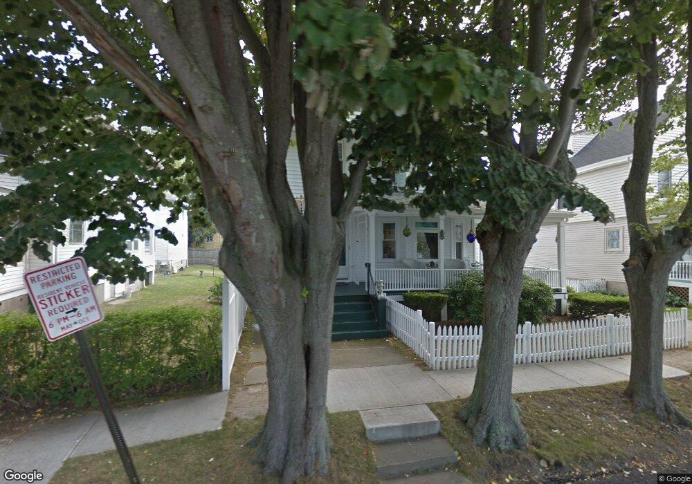 28 Berkeley Ave, Newport, RI 02840 - photo 1