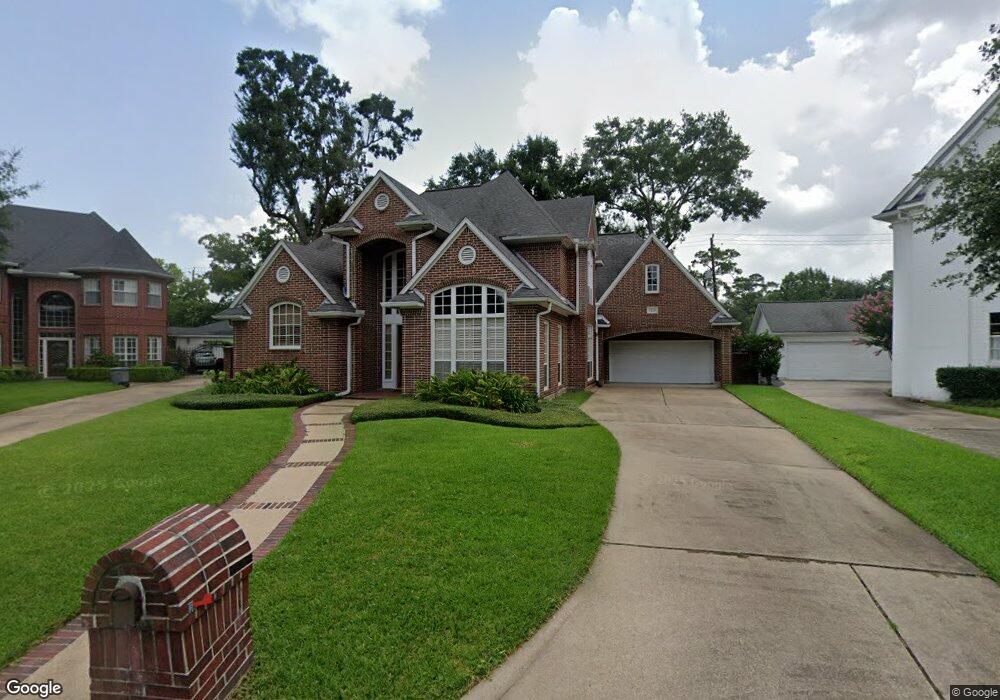 4 Hilshire Oaks Ct, Houston, TX 77055 - photo 1