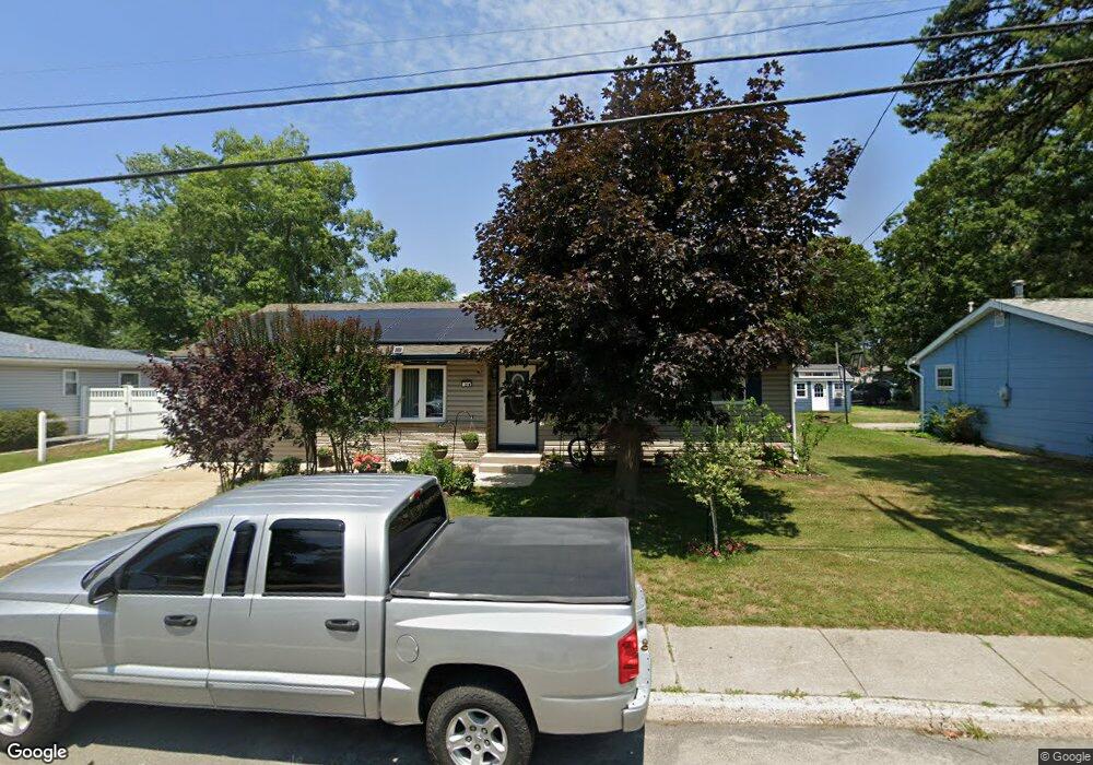 29 W Laurel Dr, Somers Point, NJ 08244 - photo 1