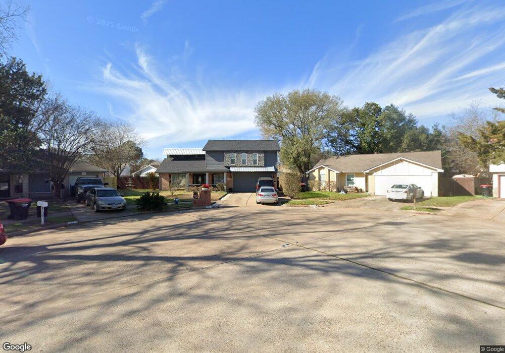 7627 Millbrae Ln, Houston, TX 77041 - photo 1