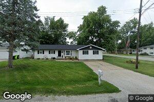 1 Sunset Ct, Oreana, IL 62554