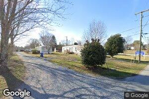 1439 Wolfe Ln Unit b10, Mount Carmel, TN 37645