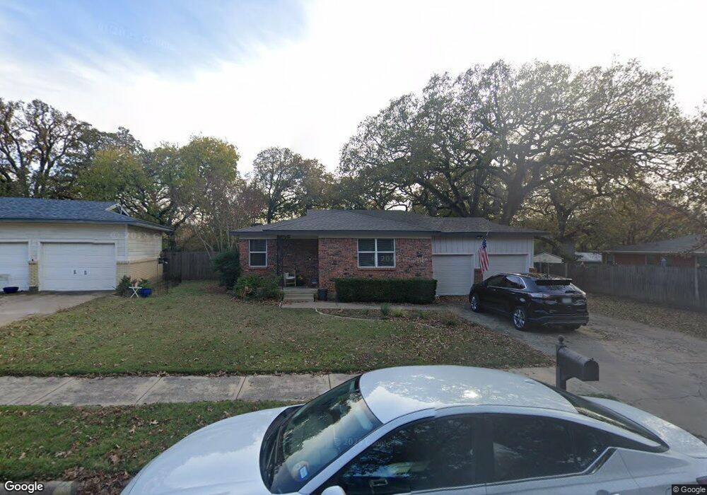 10 Page St, Hurst, TX 76053 - photo 1