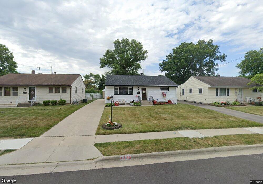 4205 Wright Park, Columbus, OH 43213 - photo 1