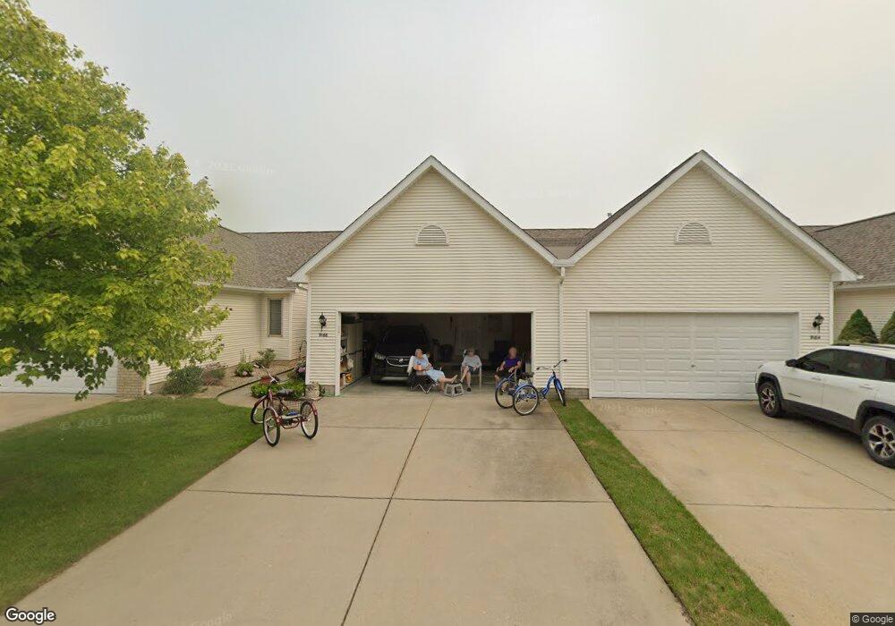 9166 Emily Dr unit 150, Davison, MI 48423 - photo 1