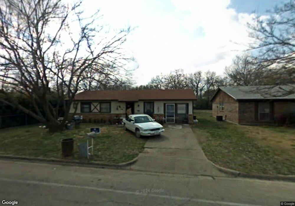 303 Mansfield Rd, Cleburne, TX 76031 - photo 1