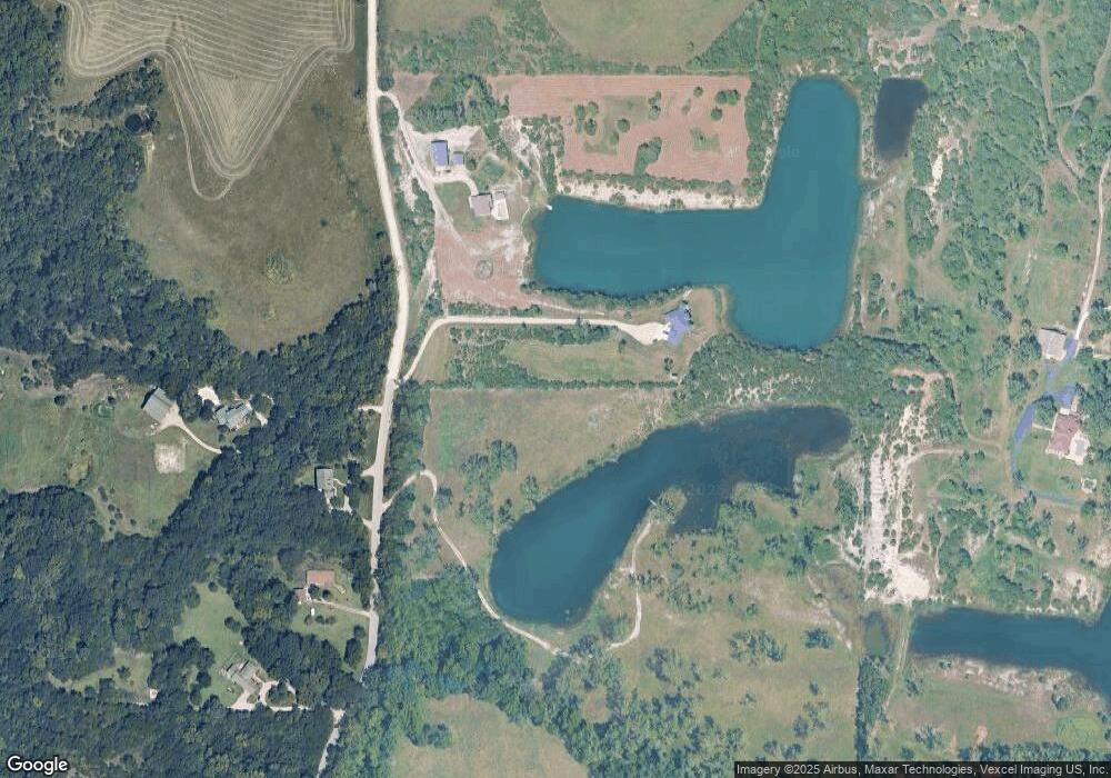 1840 SW Hodges Rd, Topeka, KS 66615 - photo 1