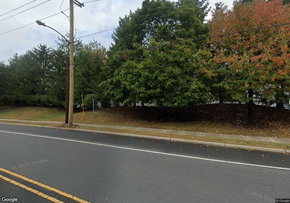 30 Guisborough Way unit 30, Edison, NJ 08820 - photo 1