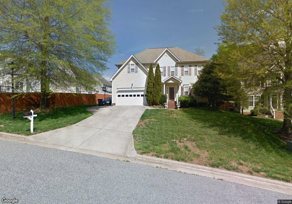 101 Old Gate Ct, Jamestown, NC 27282 - photo 1