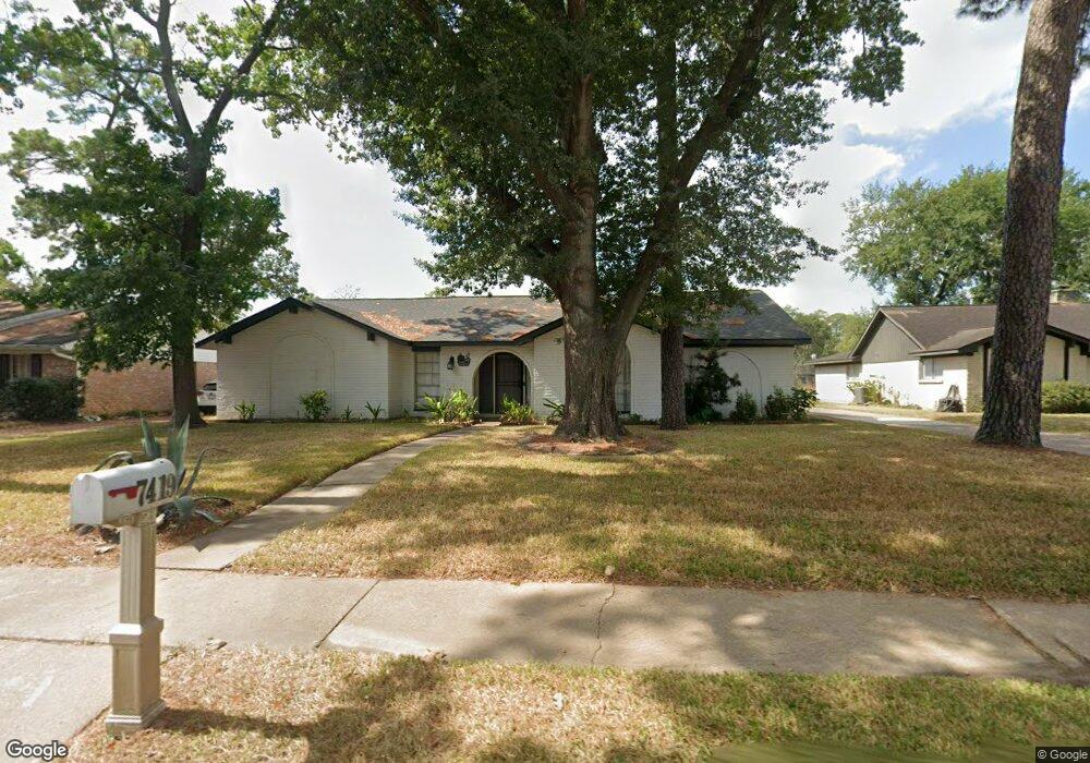 7419 Antoine Dr, Houston, TX 77088 - photo 1
