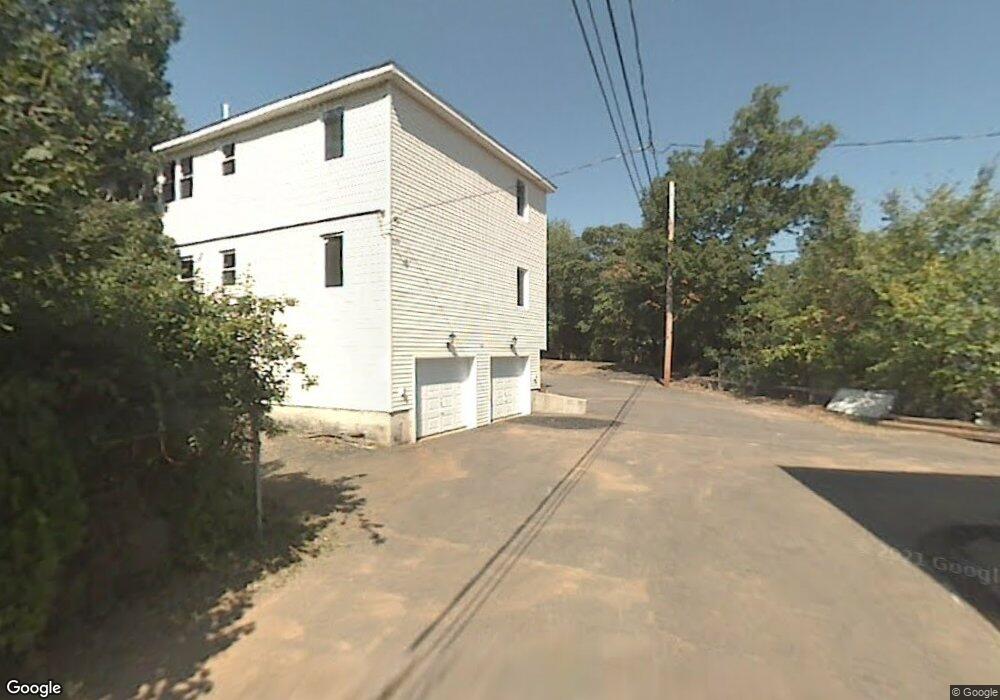 54 Konstin Place unit B, New Britain, CT 06051 - photo 1