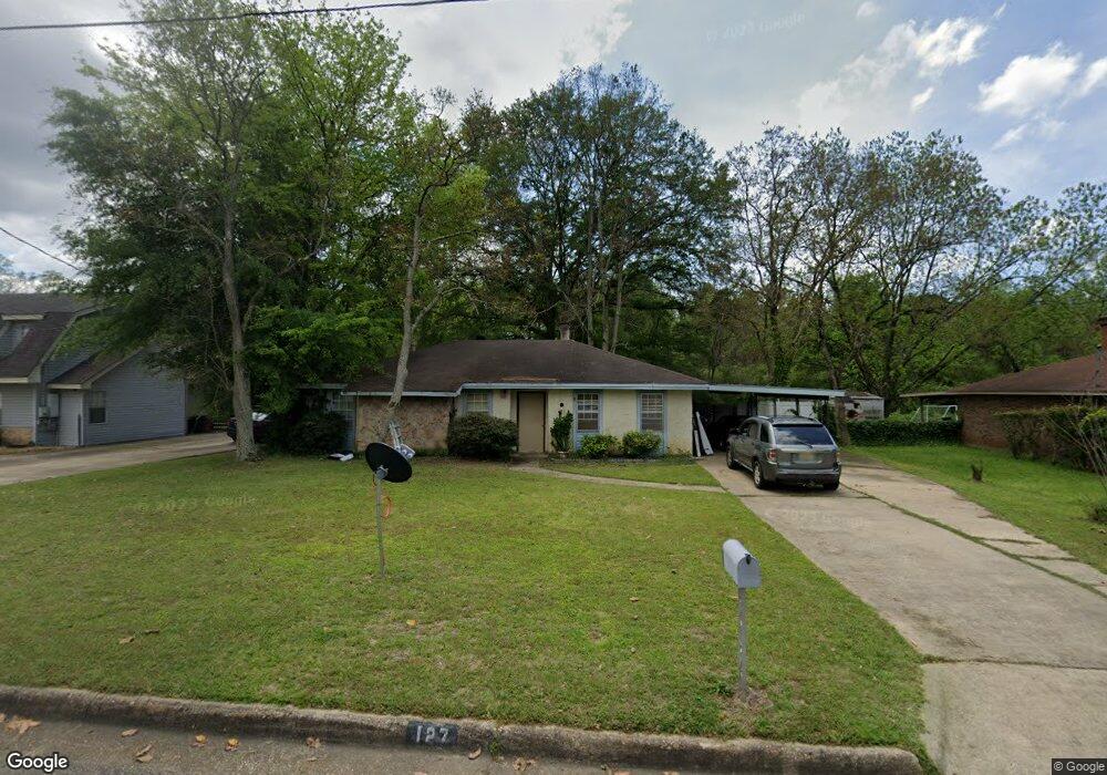 127 Gray Dr, Prattville, AL 36067 - photo 1