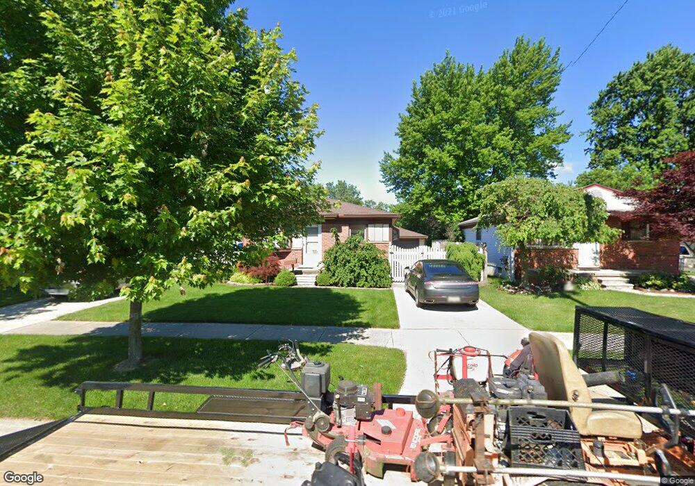 12536 Huron St, Taylor, MI 48180 - photo 1