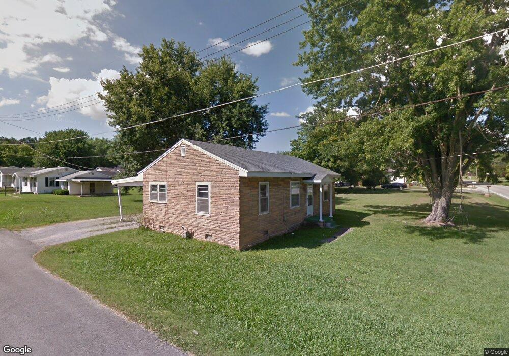 600 Sanderson Dr, Hopkinsville, KY 42240 - photo 1