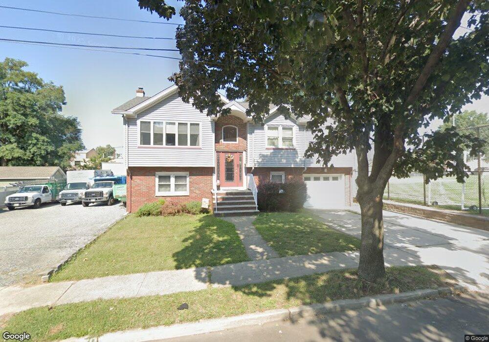542 Lincoln St, Carlstadt, NJ 07072 - photo 1