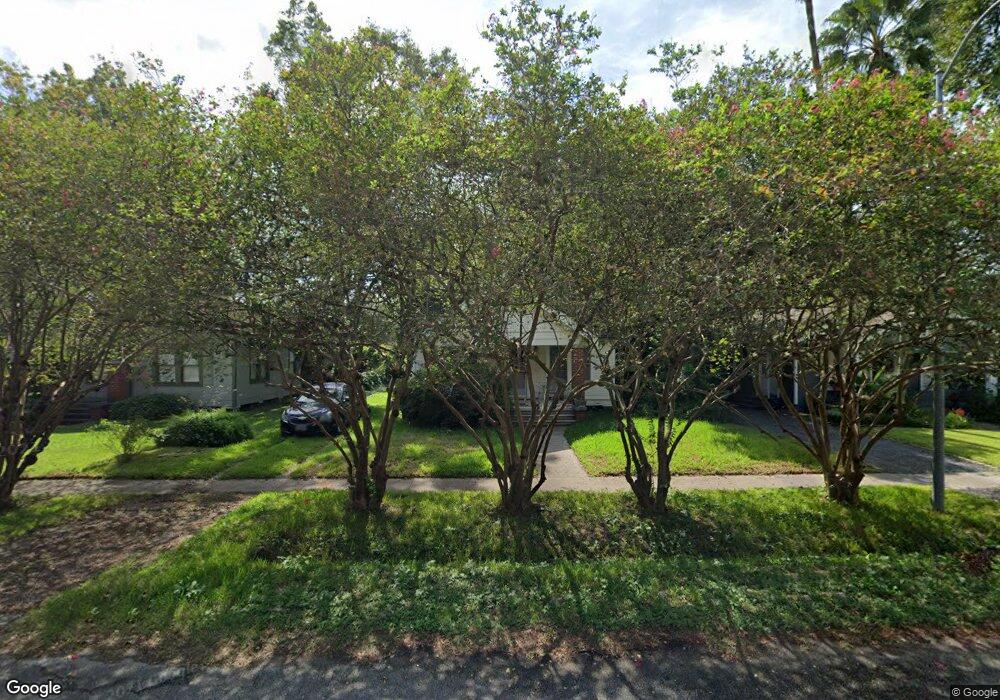 714 E 13th 1/2 St, Houston, TX 77008 - photo 1