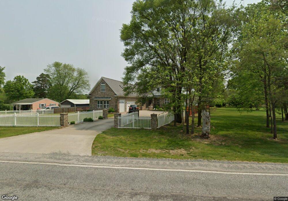 8410 N Mckinley Rd, Flushing, MI 48433 - photo 1