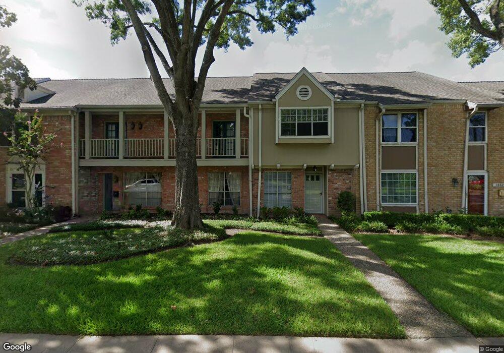 10367 Briar Forest Dr unit 49, Houston, TX 77042 - photo 1