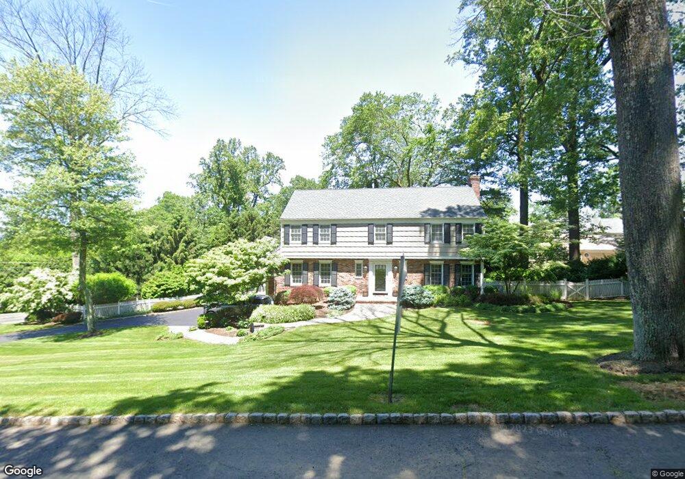 5 Mohawk Trail, Chatham, NJ 07928 - photo 1
