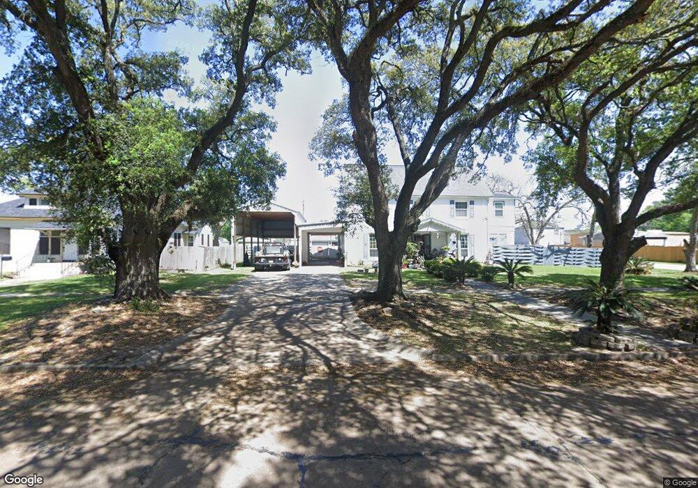 1221 6th St, Bay City, TX 77414 - photo 1