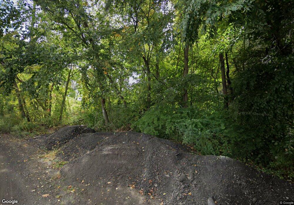 128 Little Meadow Rd, Haddam, CT 06438 - photo 1