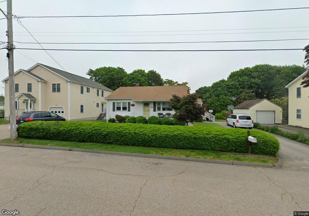 28 Longvue Ave, Westerly, RI 02891 - photo 1